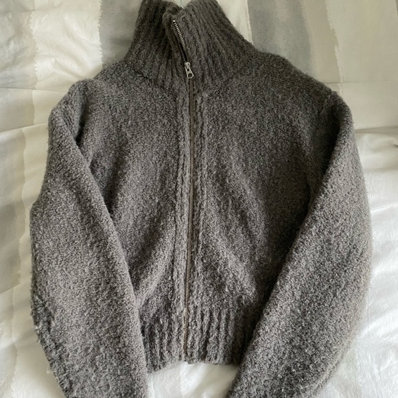 Aritzia Wilfred Free Zip Up size Small - Picture 2 of 4